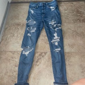 american eagle ripped jeans